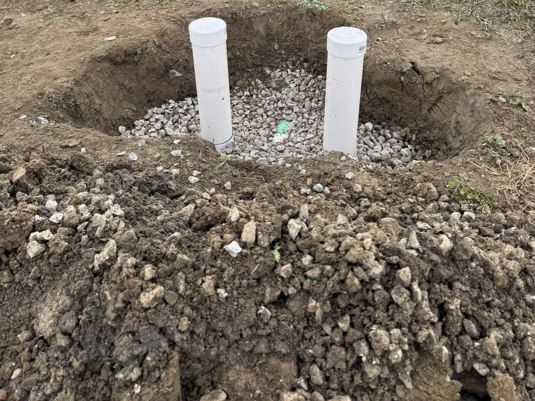Diverter valve replacement on a leach field distribution box