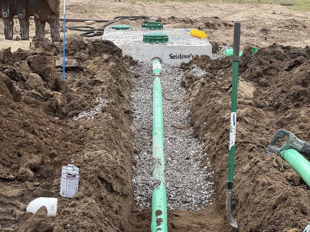 Mastin Septic on new construction job site in Monclova
